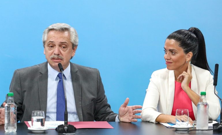 pami:-el-gobierno-detecto-“gastos-astronomicos”-y-venta-de-recetas-truchas-y-apunto-a-la-gestion-de-luana-volnovich