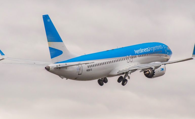 por-la-recesion-y-para-evitar-una-intervencion-del-gobierno,-aerolineas-recorta-20%-sus-vuelos-de-cabotaje-en-mayo