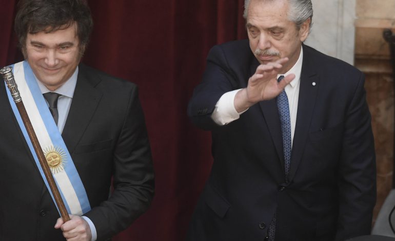 “basta-de-mentiras”:-alberto-fernandez-califico-de-insignificante-el-superavit-fiscal-anunciado-por-javier-milei