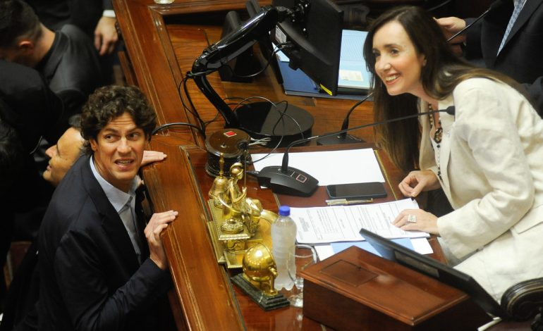 victoria-villarruel-logro-patear-un-desafio-opositor-que-amenazaba-complicar-al-gobierno