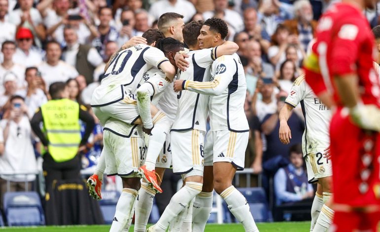 real-madrid-hundio-al-cadiz-de-pellegrino-y-espera-un-tropiezo-del-barcelona-para-ser-campeon