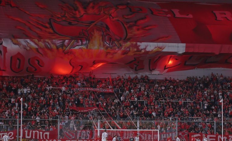 independiente-recibira-a-rosario-central-con-aforo-limitado-por-los-desplazamientos-en-las-tribunas-del-estadio