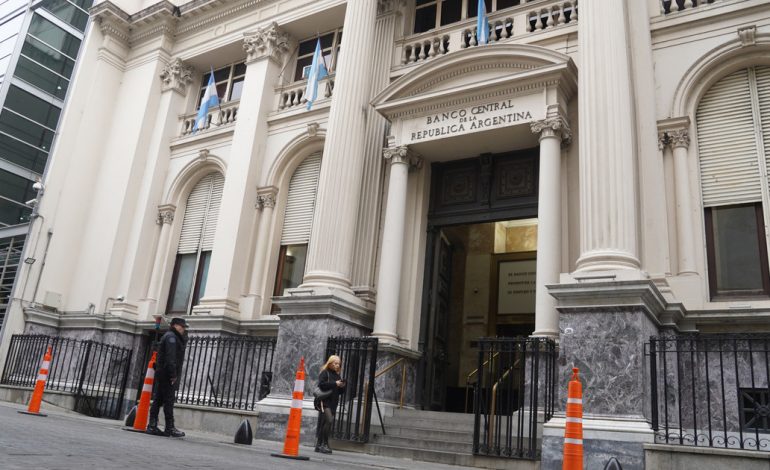 el-banco-central-se-beneficia-de-la-calma-cambiaria-y-compra-us$-214-millones-en-la-semana