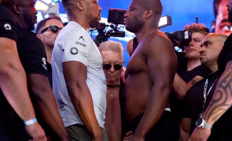 anthony-joshua-vs-daniel-dubois:-la-pelea-de-boxeo-que-juntara-96-almas-en-wembley-y-tendra-a-liam-gallagher-cantando-tres-temas-de-oasis