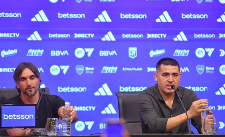 riquelme-y-martinez-se-reunieron-durante-mas-de-dos-horas:-las-tres-razones-por-las-que-roman-no-echo-al-dt-de-boca