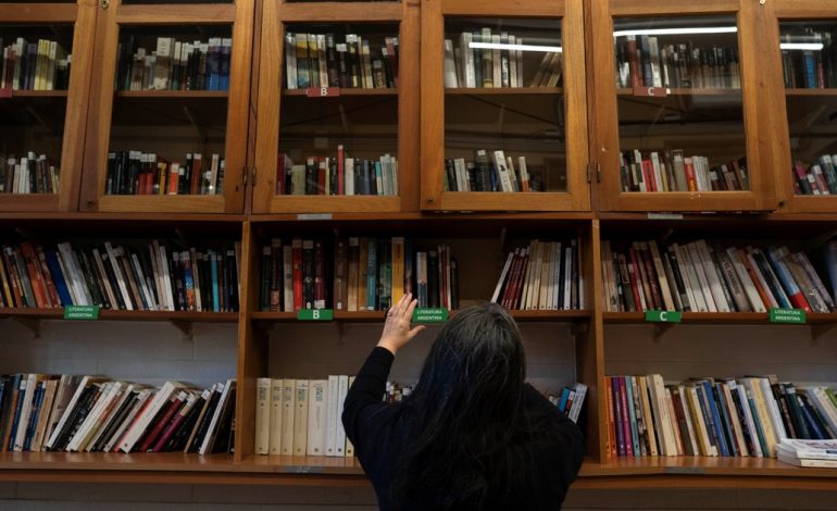 don-dinero-y-el-fuego-de-la-literatura