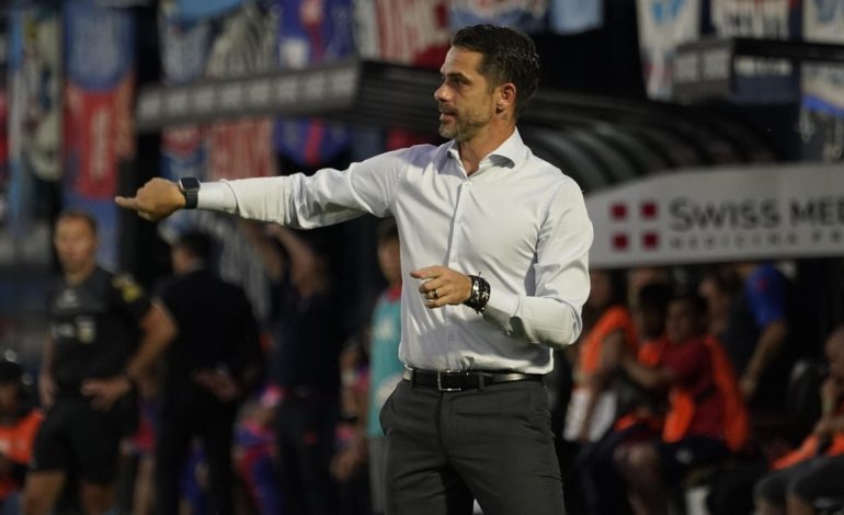 fernando-gago-dio-la-cara-tras-la-goleada-de-tigre-sobre-boca,-dijo-que-“duele-perder”-y-fue-claro-al-hablar-de-sergio-romero-y-marcos-rojo