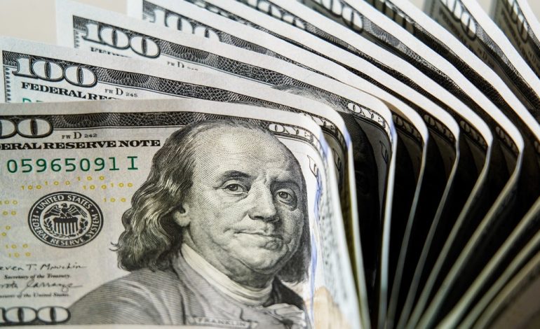 dolar-hoy-y-dolar-blue-hoy,-en-vivo:-a-cuanto-cotiza-y-cual-es-su-precio-este-martes-22-de-octubre,-minuto-a-minuto