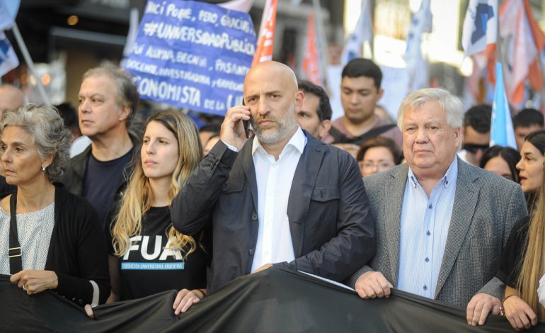 la-uba-ira-a-la-justicia-contra-las-auditorias-del-gobierno-y-javier-milei-apunto-contra-las-autoridades:-“estan-sucias”