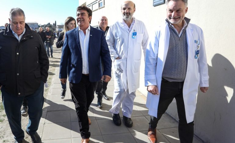 abuso-sexual:-la-justicia-prohibio-a-fernando-espinosa-viajar-a-espana-para-participar-de-un-congreso