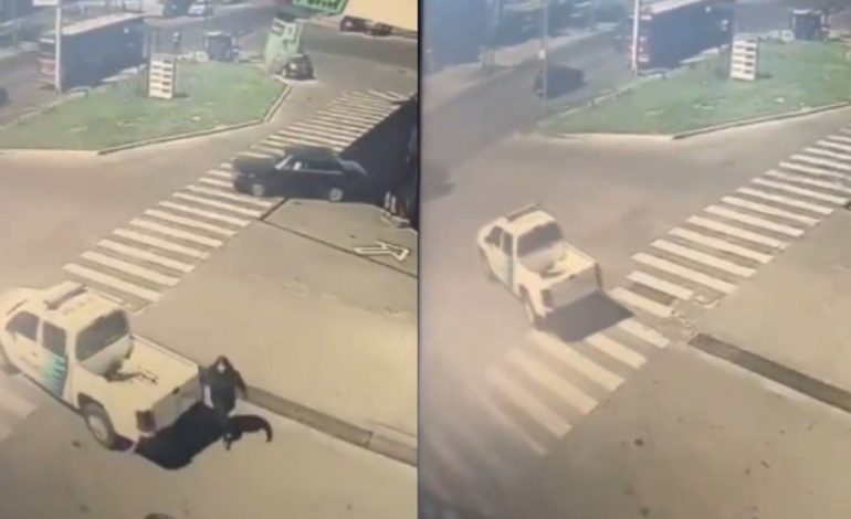 un-policia-se-olvido-de-activar-el-freno-de-mano-del-patrullero-y-el-vehiculo-cruzo-a-la-deriva-una-avenida:-de-milagro-no-provoco-un-accidente