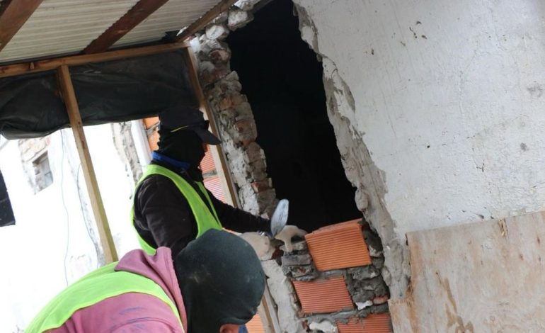 rosario:-derriban-mas-puestos-de-venta-de-estupefacientes-y-ya-suman-casi-40-en-la-provincia-de-santa-fe-este-ano