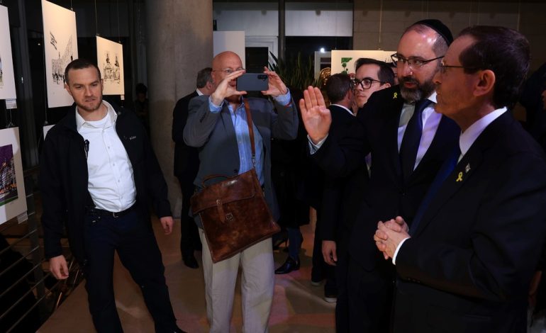 con-la-exposicion-conmemoran-los-75-anos-de-las-relaciones-entre-argentina-e-israel