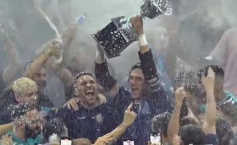 la-increible-finalisima-del-futsal-argentino:-por-primera-vez-en-75-anos-grito-campeon-el-club-que-homenajea-al-padre-de-la-patria