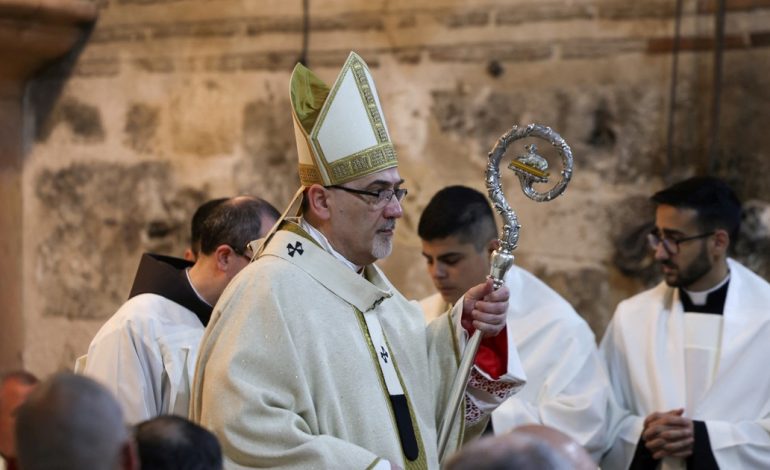 tras-la-denuncia-del-papa-francisco,-israel-permitio-el-ingreso-del-patriarca-de-jerusalen-a-gaza