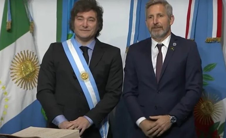 alerta-para-el-pro:-un-gobernador-se-acerca-a-javier-milei-y-avanza-en-un-acuerdo-electoral-para-2025