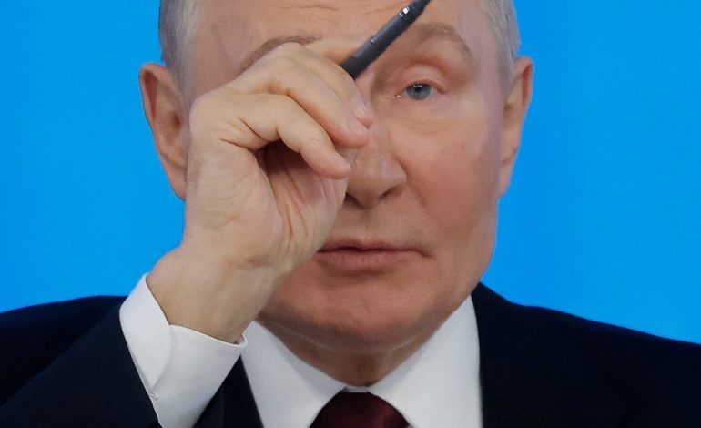 ahora-putin-admite-ante-el-presidente-de-azerbaiyan-que-el-sistema-antiaereo-ruso-estaba-activo-en-el-momento-del-accidente-de-avion