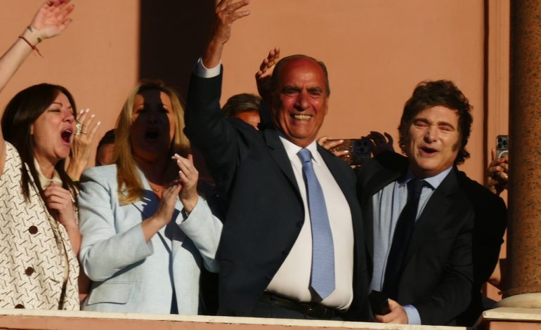 fuerte-respuesta-del-gobierno-de-milei-a-axel-kicillof:-“si-la-provincia-quiebra,-es-culpa-suya”