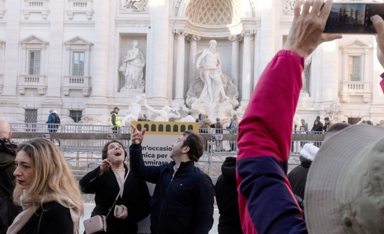 pescar-monedas-en-la-fontana-de-trevi-y-poner-a-trabajar-el-dinero-mojado