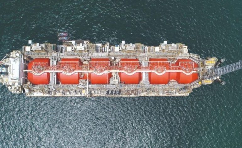 gnl,-de-vaca-muerta-al-mundo:-como-es-el-plan-de-ypf-tras-el-acuerdo-con-shell