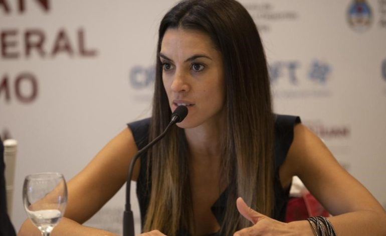 javier-milei-y-sus-medidas,-en-vivo:-el-gobierno-oficializo-la-salida-de-la-ex-subsecretaria-de-turismo-tras-la-polemica-por-su-viaje-a-londres