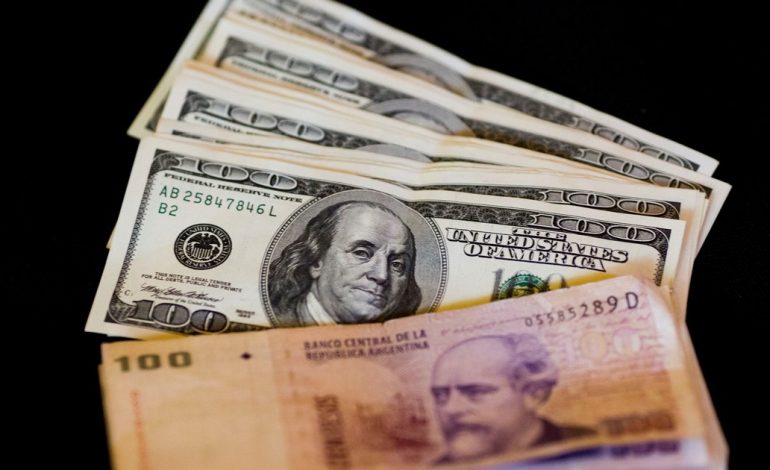 dolar-blue-hoy:-a-cuanto-cotiza-este-sabado-05-de-abril