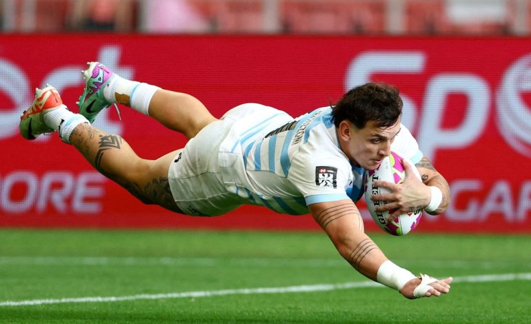 los-pumas-7s-no-pudieron-con-un-fiji-implacable-y-se-quedaron-sin-final-en-el-seven-de-singapur