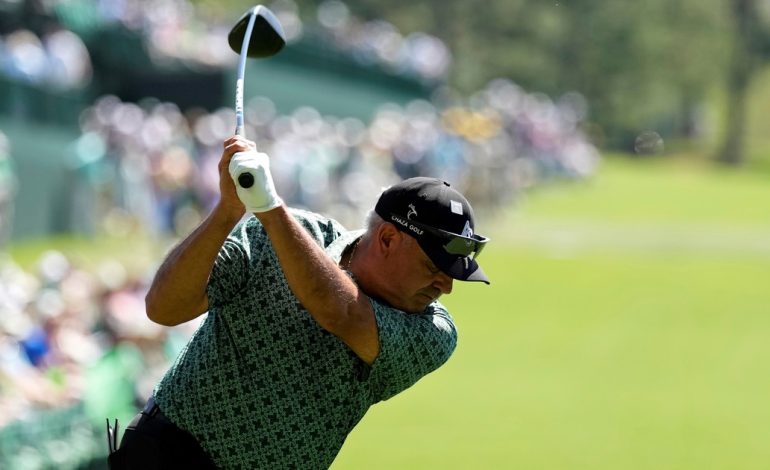 masters-de-augusta:-angel-cabrera-no-paso-el-corte-de-la-segunda-ronda-y-le-puso-fin-a-su-breve-y-ruidoso-regreso-a-la-elite-del-golf