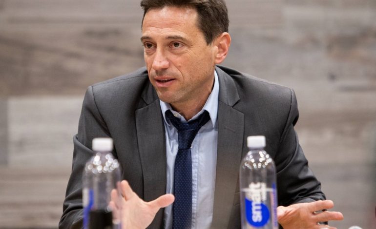 otro-video-escandaloso-de-marcelo-moretti:-“a-la-barra-brava-le-pagamos-30-pasajes-por-afuera”