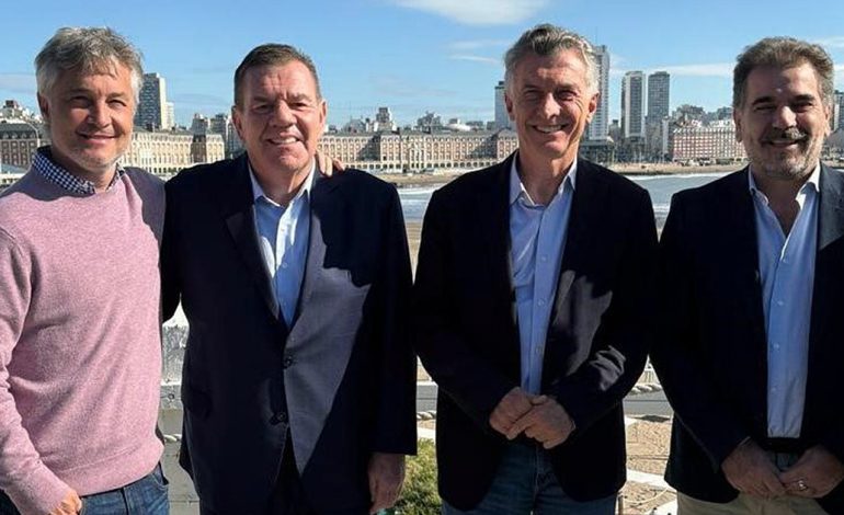mauricio-macri-y-una-advertencia-a-los-libertarios:-“a-los-que-tenian-precio-ya-los-compraron,-aca-queda-gente-con-valores”