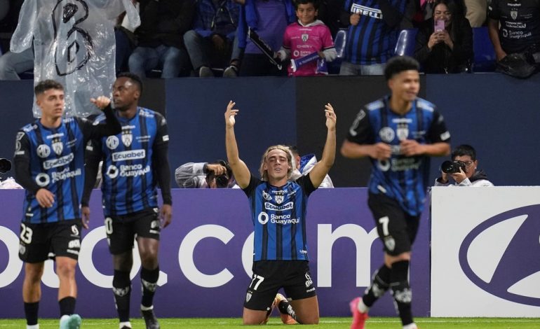 ¿quien-es-claudio-paul-spinelli?:-el-argentino-que-escapo-en-micro-de-la-guerra-en-ucrania-y-le-metio-dos-goles-en-seis-minutos-a-river-por-la-libertadores