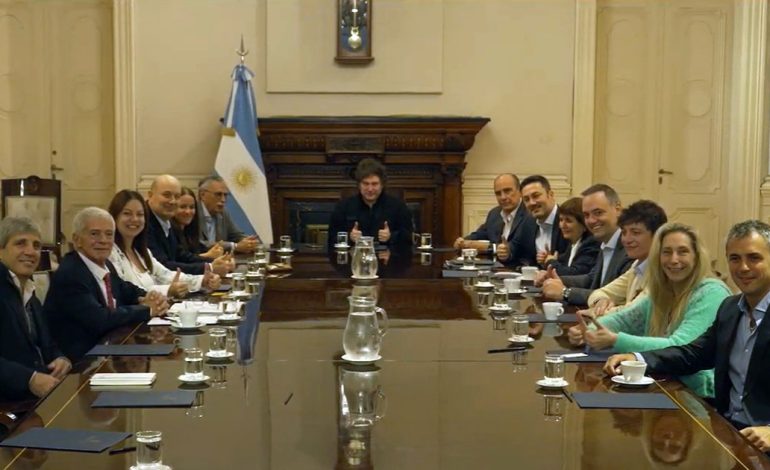dos-ministros-de-javier-milei-salieron-a-contestarle-a-jorge-macri-por-su-frase-sobre-el-modelo-libertario-para-la-ciudad
