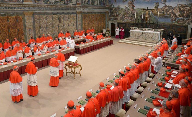 conclave-para-elegir-al-nuevo-papa,-en-vivo:-los-cardenales-votan-por-segunda-vez-en-busca-del-sucesor-de-francisco