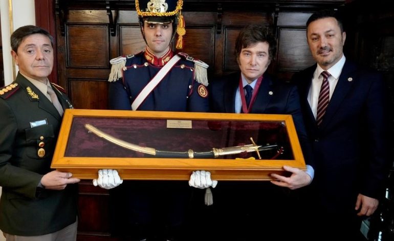 malestar-de-los-militares-por-los-sueldos:-podrian-reponer-un-plus-para-los-enviados-al-exterior