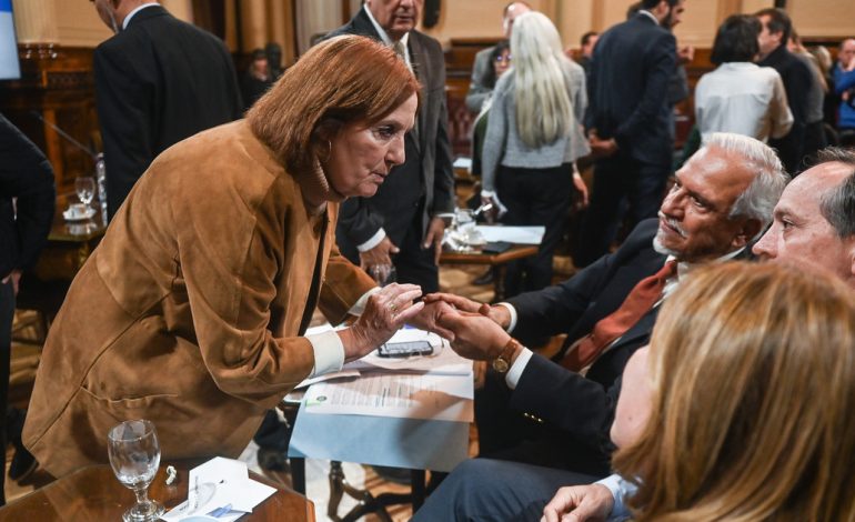 ampliacion-de-la-corte:-con-aval-de-oficialistas-y-opositores-avanza-el-debate-en-el-senado