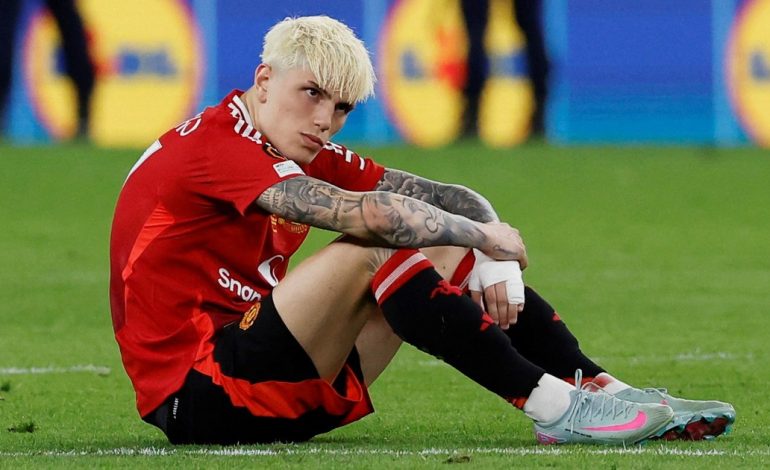 garnacho-ya-no-tiene-lugar-en-manchester-united-y-su-futuro-es-una-incognita:-¿donde-jugara-el-bichito?