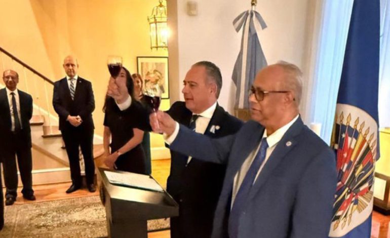 el-nuevo-secretario-general-de-la-oea-y-lo-que-espera-de-argentina:-“no-me-fijo-en-las-diferencias,-me-fijo-en-lo-que-nos-une”