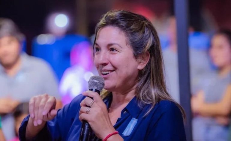 polemica-con-una-intendenta-de-catamarca:-falto-al-acto-del-25-de-mayo,-dijo-que-estaba-enferma,-pero-se-habia-ido-al-caribe