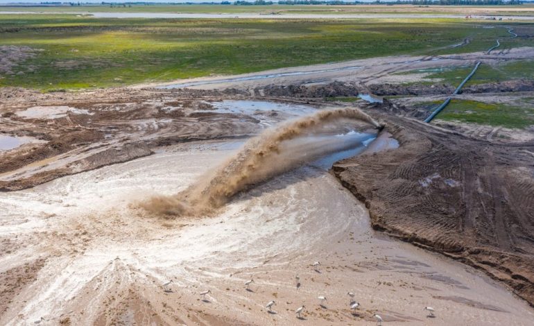 clave-contra-las-inundaciones,-la-cuenca-del-salado-es-un-plan-grande-al-que-le-falta-poco:-los-fondos-estan-y-no-llegan