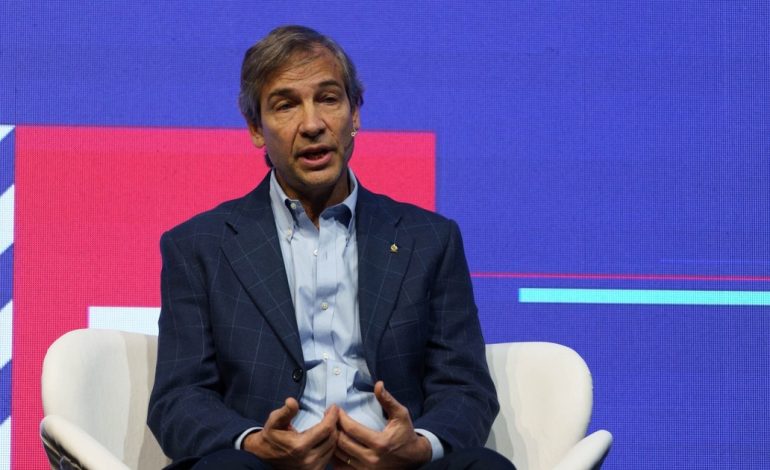 renuncio-el-superintendente-de-servicios-de-salud,-encargado-de-regular-a-las-prepagas-y-obras-sociales