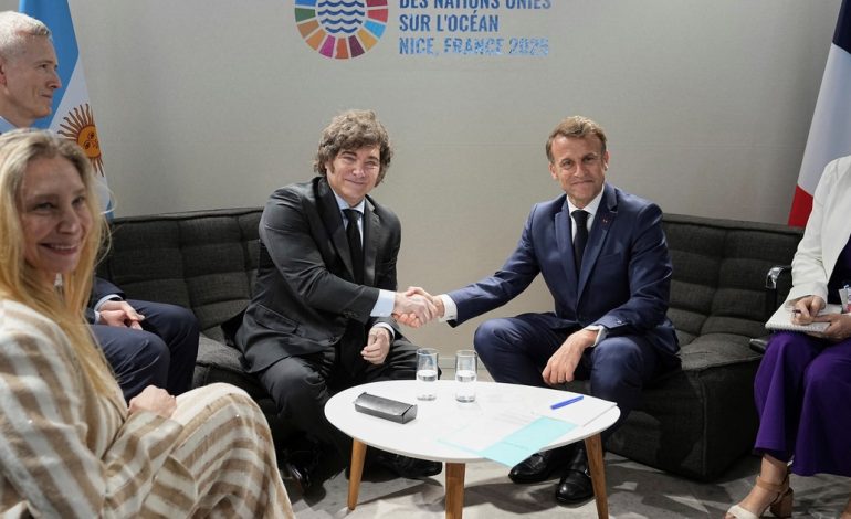 tras-la-firma-de-una-acuerdo-minero-con-francia,-milei-recibio-al-enviado-de-macron-en-olivos