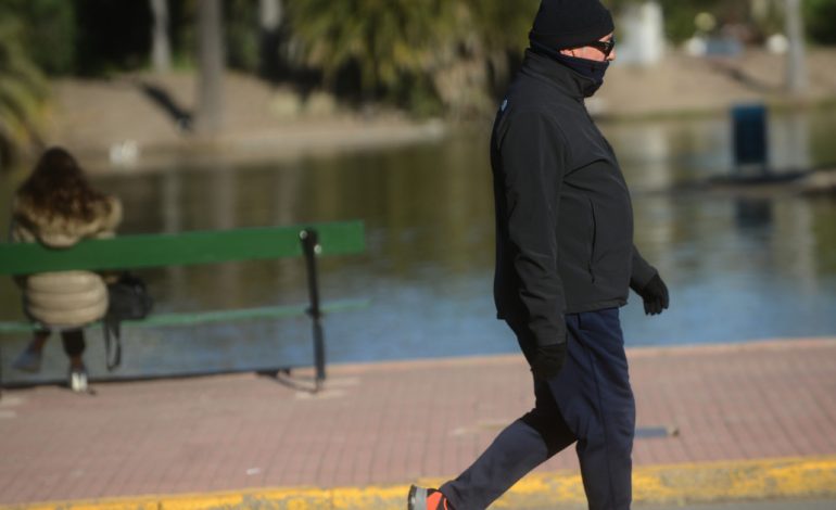 la-semana-arranca-con-mas-de-medio-pais-bajo-alerta-amarilla-por-frio-extremo-y-a-la-espera-de-posibles-nevadas