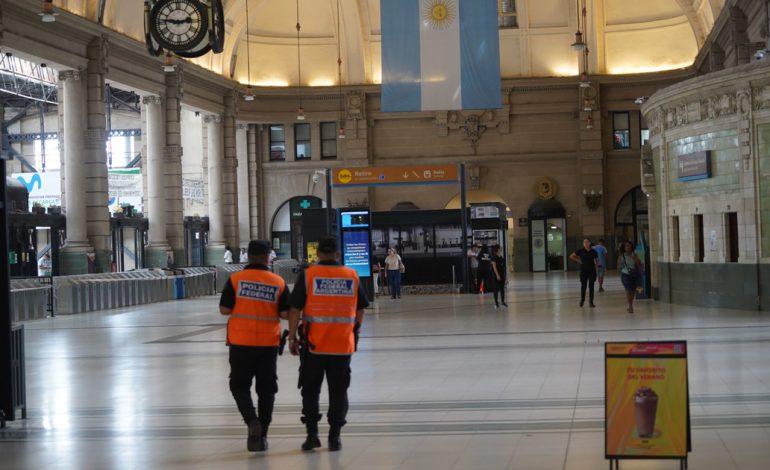 amenaza-en-bomba-en-retiro:-esta-paralizado-el-servicio-del-ferrocarril-mitre