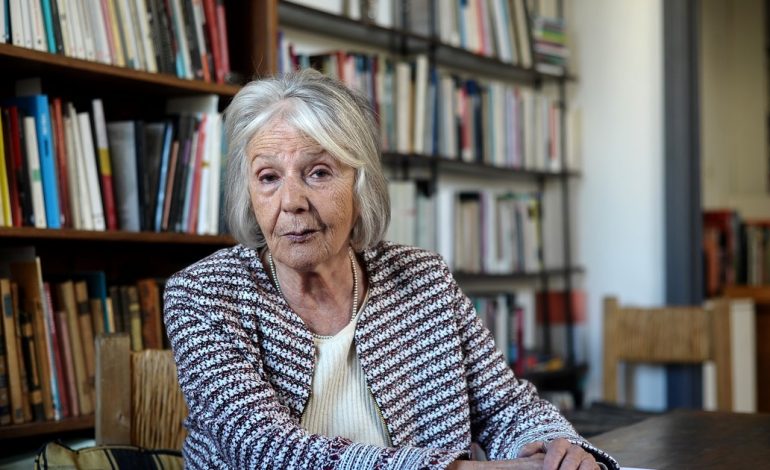 la-justicia-allano-el-departamento-de-beatriz-sarlo-en-caballito