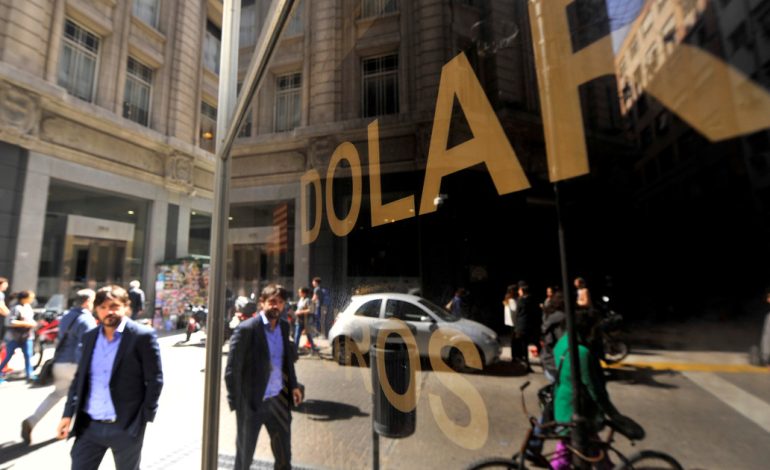 dolar-tarjeta-hoy:-a-cuanto-cotiza-este-lunes-01-de-septiembre