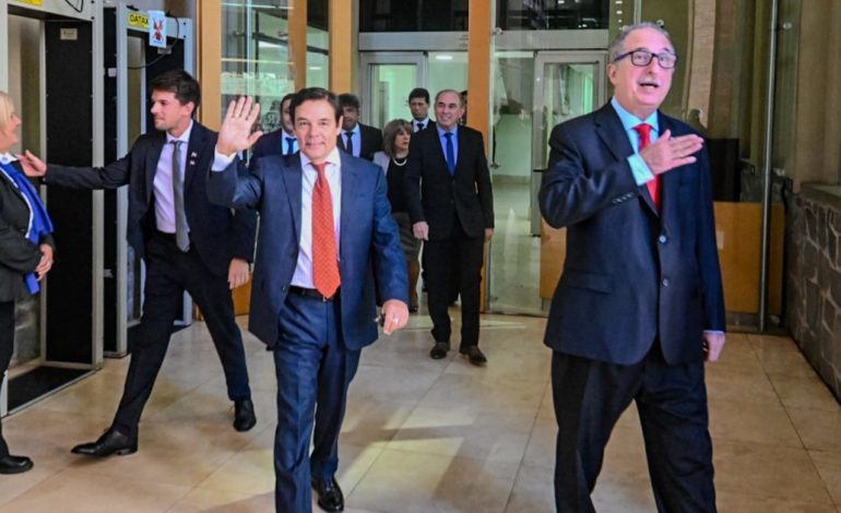misiones-escala-su-pelea-con-el-gobierno-de-milei:-lleva-a-la-corte-suprema-el-reclamo-por-los-recortes-en-la-agencia-de-discapacidad