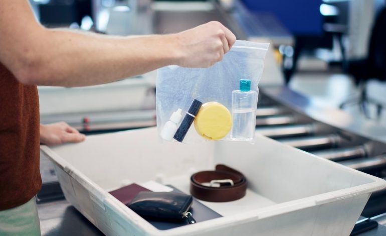 nueva-advertencia-por-un-articulo-personal-peligroso-en-el-equipaje-del-avion