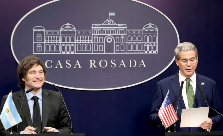 en-su-visita-a-nueva-york-para-la-asamblea-de-la-onu,-milei-cenara-en-una-gala-con-el-secretario-del-tesoro-de-trump-y-con-georgieva