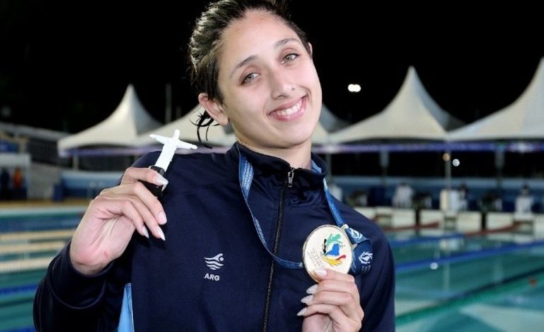 agostina-hein-arrasa-en-brasil-y-ya-suma-seis-oros-en-el-sudamericano-juvenil-de-natacion