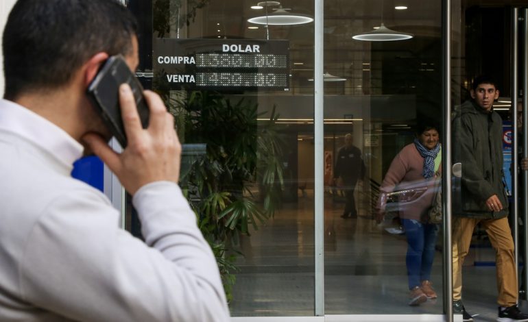 dolar:-el-aluvion-del-campo-presionara-la-cotizacion-a-la-baja,-pero-advierten-que-sigue-la-volatilidad